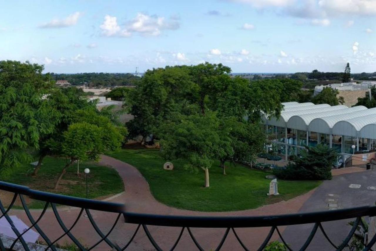 Caesars Place Sea View 2Br Neot Golf Caesarea Ngoại thất bức ảnh